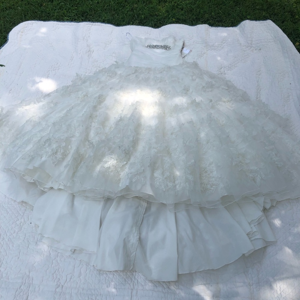MORE INFO: AIRE BARCELONA 💎 Wedding Dress - Picture 2 of 7